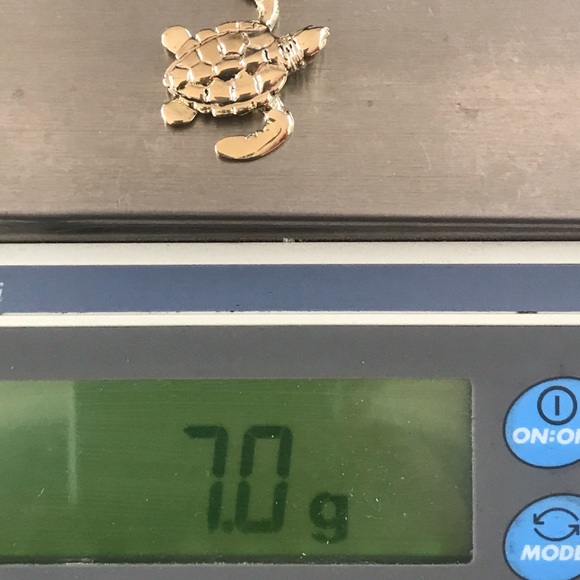 NWT 14 kt yellow solid gold sea turtle pendant - Picture 4 of 8